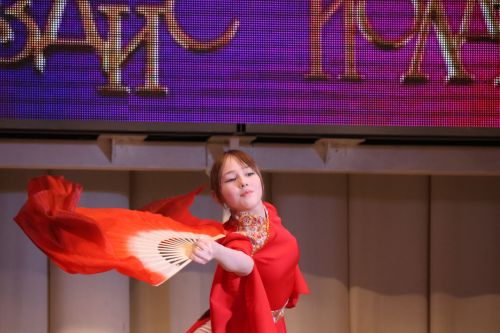 Актаныш күгендә яңа йолдызлар: "Йолдызлык-2026" эстрада фестивале Гала-концертыннан безнең репортаж