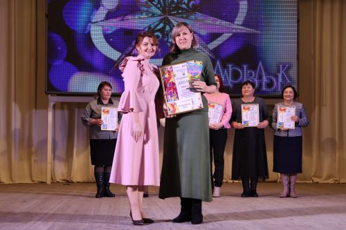 Актаныш күгендә яңа йолдызлар: "Йолдызлык-2026" эстрада фестивале Гала-концертыннан безнең репортаж