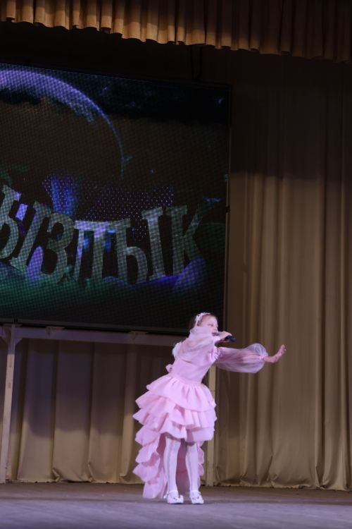 Актаныш күгендә яңа йолдызлар: "Йолдызлык-2026" эстрада фестивале Гала-концертыннан безнең репортаж