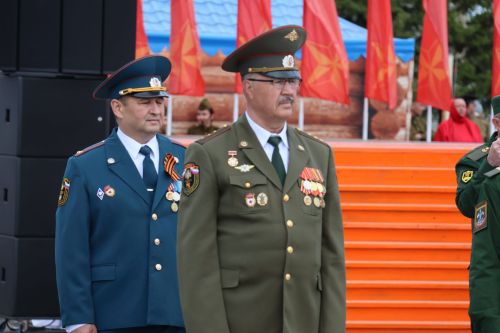 Актанышта Бөек Җиңү бәйрәменнән безнең фоторепортаж