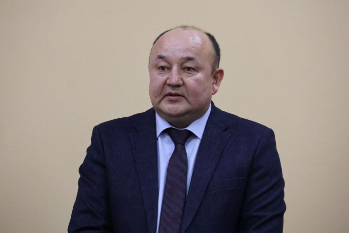 Актаныш районы судына яңа рәис итеп Айнур Хаҗиев билгеләнде