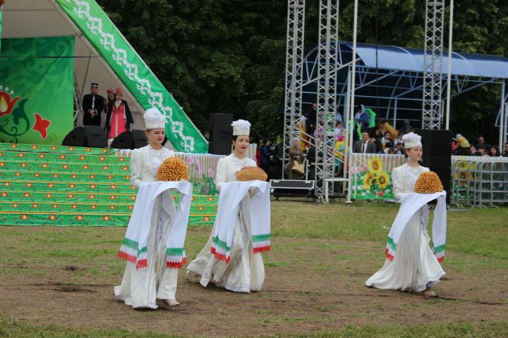 Гөрләп торачак көн буе: Район сабантуе программасы