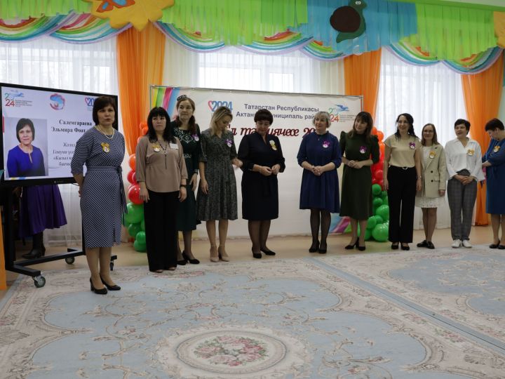 Ел тәрбиячесе-2024: «Алтынчәч» балалар бакчасында республикакүләм һөнәри бәйгенең зона этабы уза