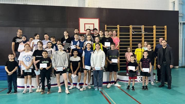 «Батыр» спорт сараенда Кыш бабай призына спорт ярышлары узды