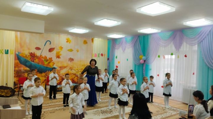 Әтиләр көнен каршылап!