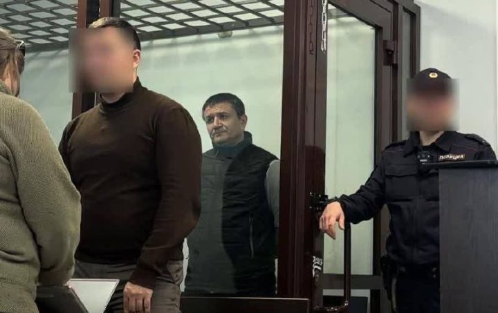 Казанда Татарстан авыл хуҗалыгы министрлыгының элекке хезмәткәре Зариповны «юк атлар» өчен хөкем иттеләр
