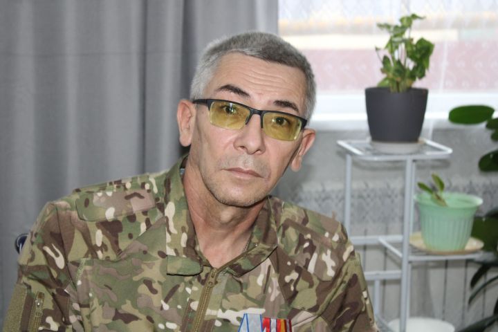 Ватан Геройлары: Махсус хәрби операциядә катнашучы Рәзиф Сәрвәров турында очерк