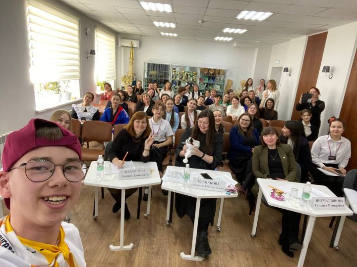 Актанышның беренче мәктәбе укучысы «Иң шәп әйдаман-2025» конкурсының иң энергияле әйдаманы булып танылды