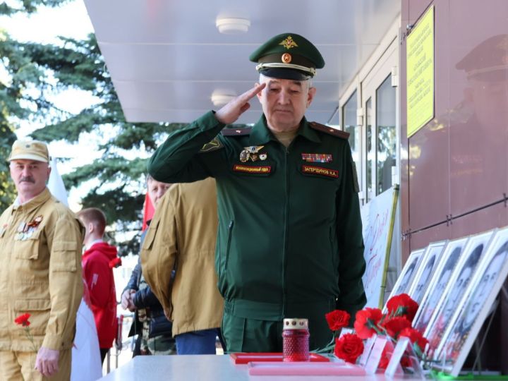 Геройларга мәңгелек дан!