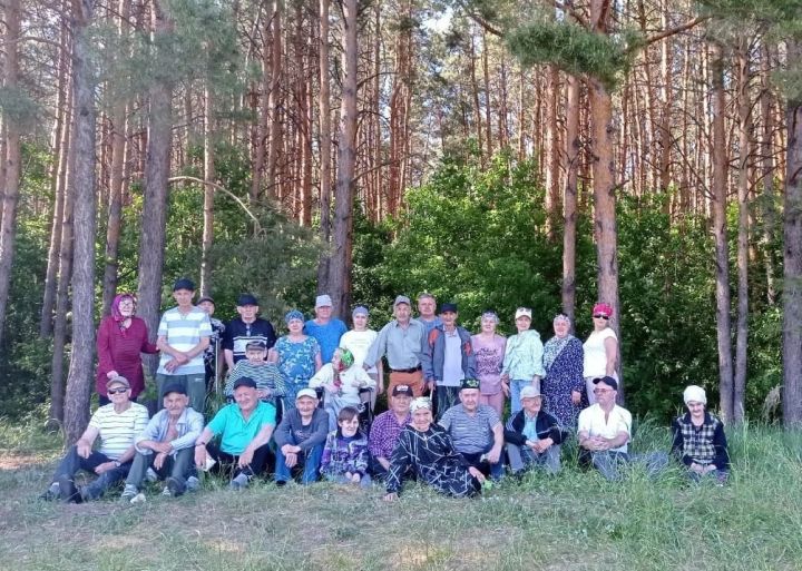 Пучы картлар һәм инвалидлар йортында тәрбияләнүчеләр Сабантуйда күңел ачты