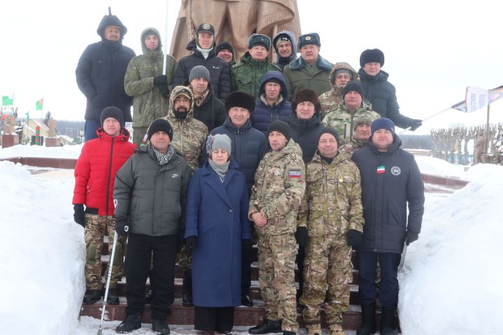 Бергә булыйк - бердәм булыйк!