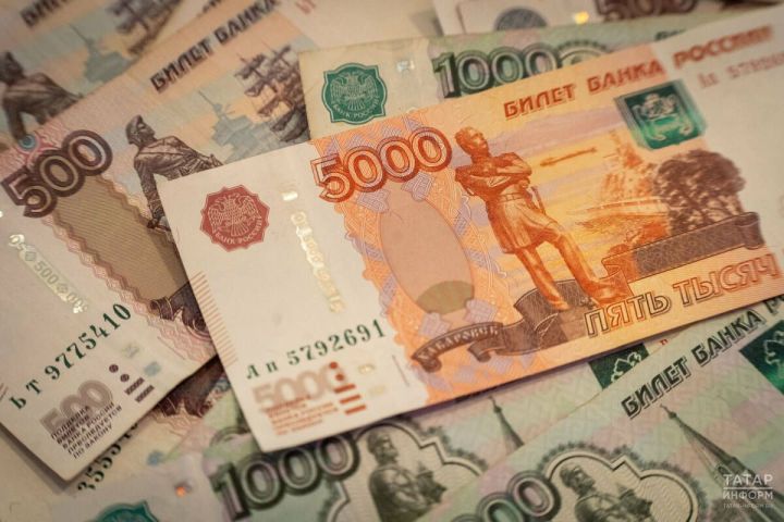 Гыйнвар хезмәт хакына өстәмә: Аны Татарстанда кемнәр алачак