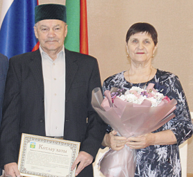 Су өстендә хезмәт куйган бәхетле парлар